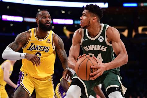 players who played for lakers and bucks